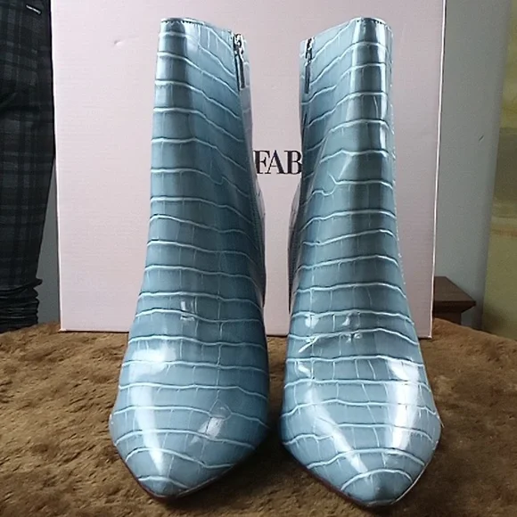 Just Fab Rosamund Booties, ladies size 12 (men's 10) - Picture 2 of 9